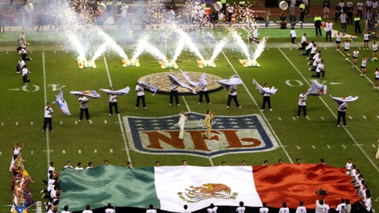 Hola: Texans-Raiders in Mexico City on Nov. 21